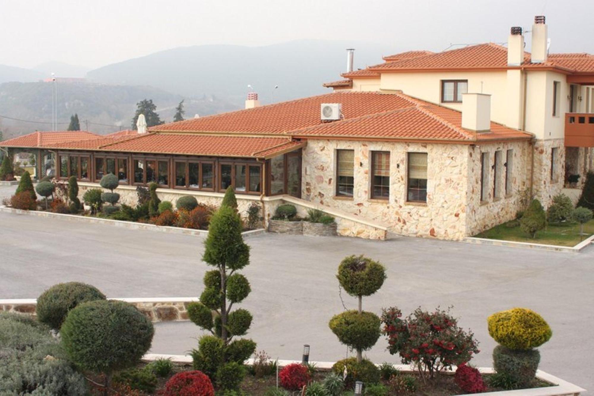 Lozitsi Hotell Veria  Exteriör bild